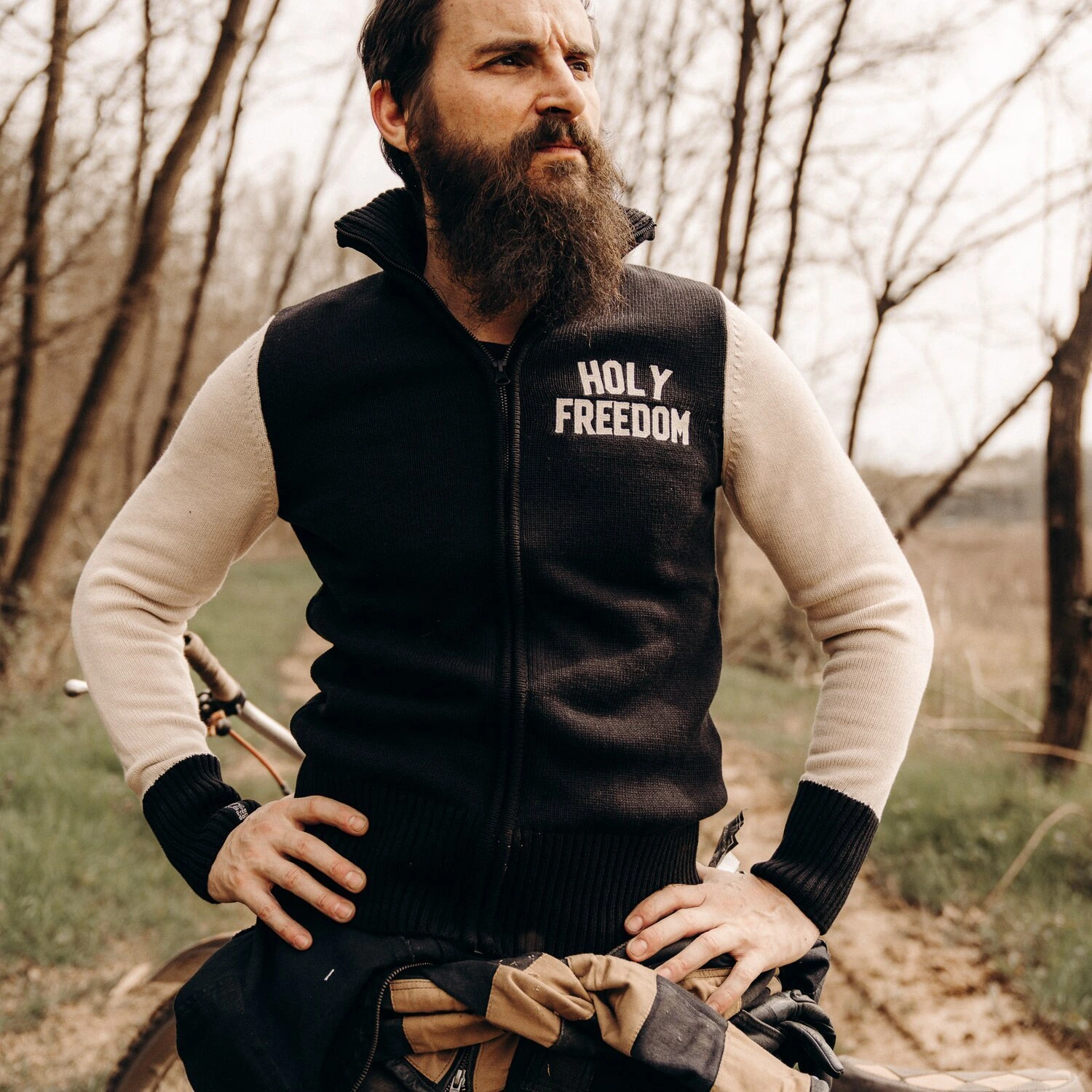Holy Freedom Dirtrack sweatshirt, Black, white, M