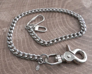Amigaz Small Laser Leash Wallet Chain 16"
