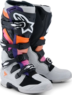 Tech 7 Boots
