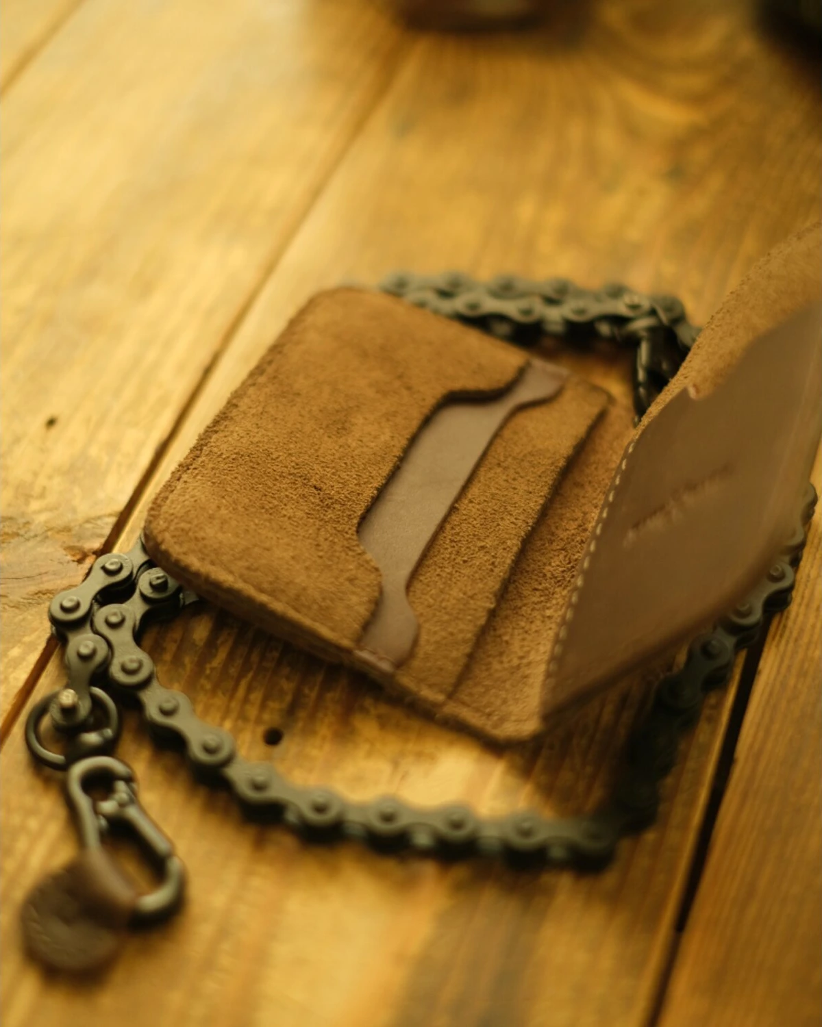 Trip Machine Moto wallet, tobacco