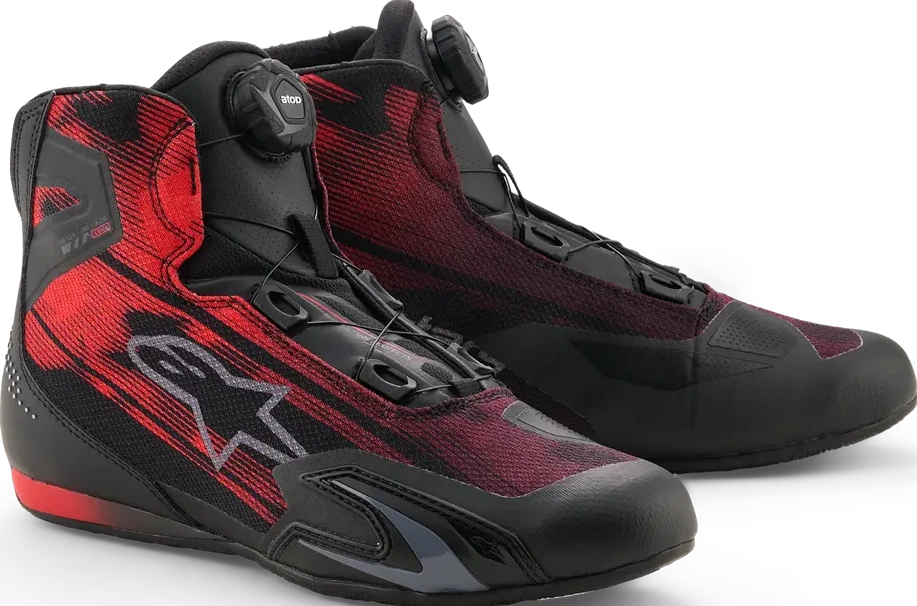 SHOE CELER VENTED BLACK/RED 6