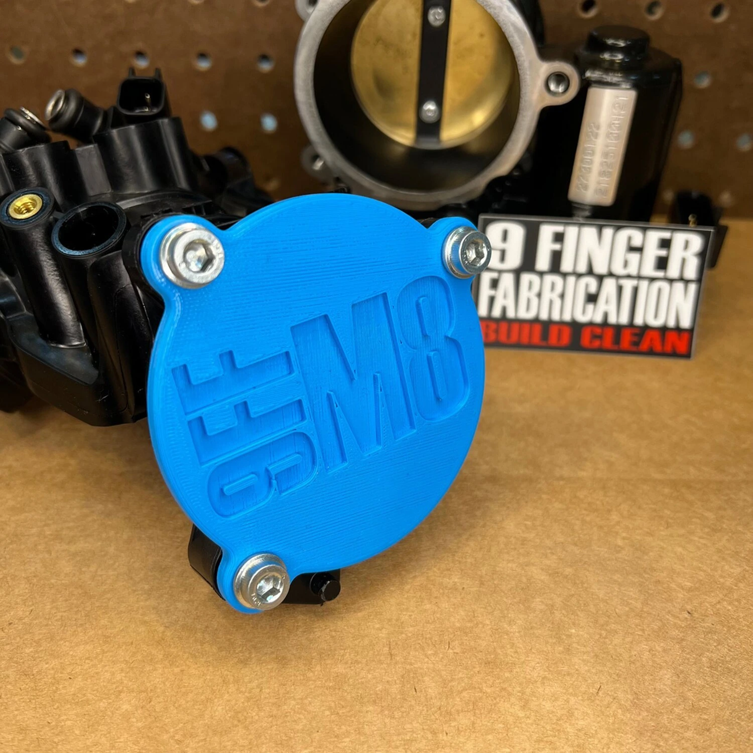 9Finger Fabrication, M8 gaasipedaali korpuse sisselaske kate