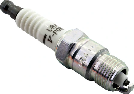 NGK süüteküünal UR4