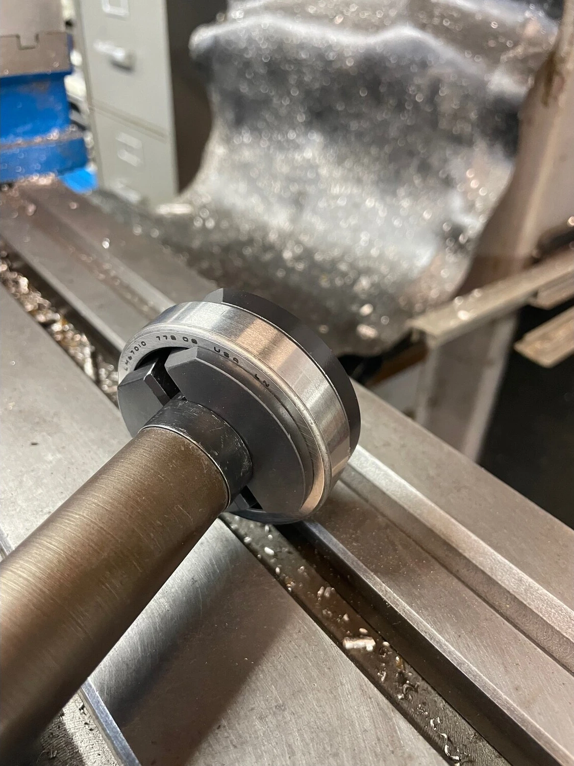 Fast Eddy, sprocket shaft bearing race tool