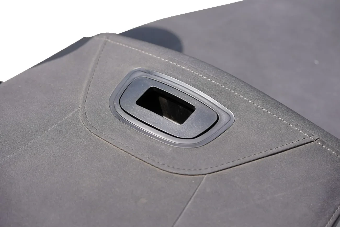 SLOTTED SEAT PLUG GL1800