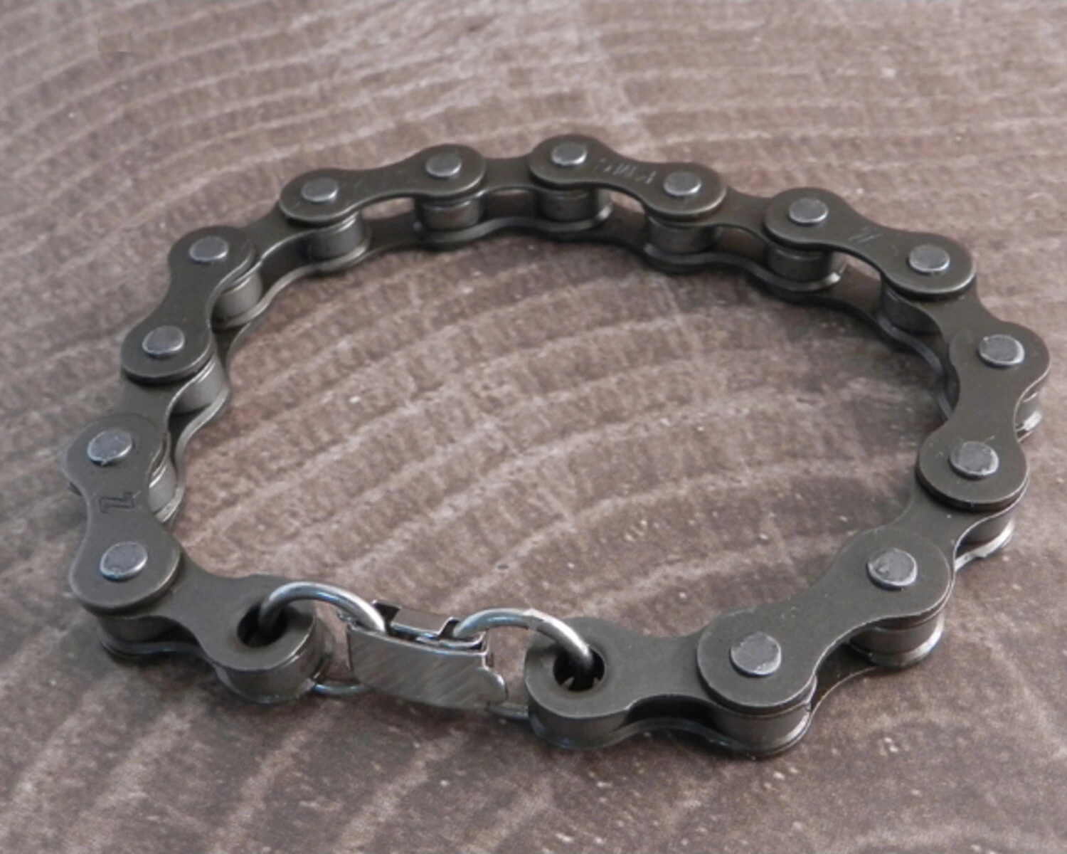Amigaz Camo Bike Chain Bracelet, Brown