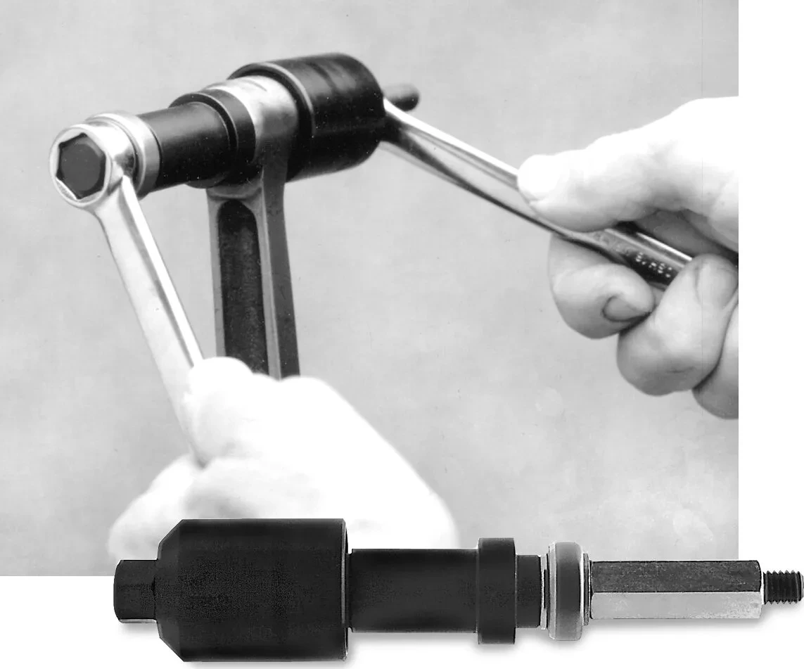 WRIST PIN BUSH. TOOL