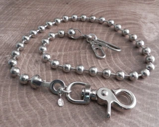 Amigaz Ball Wallet Chain 22"