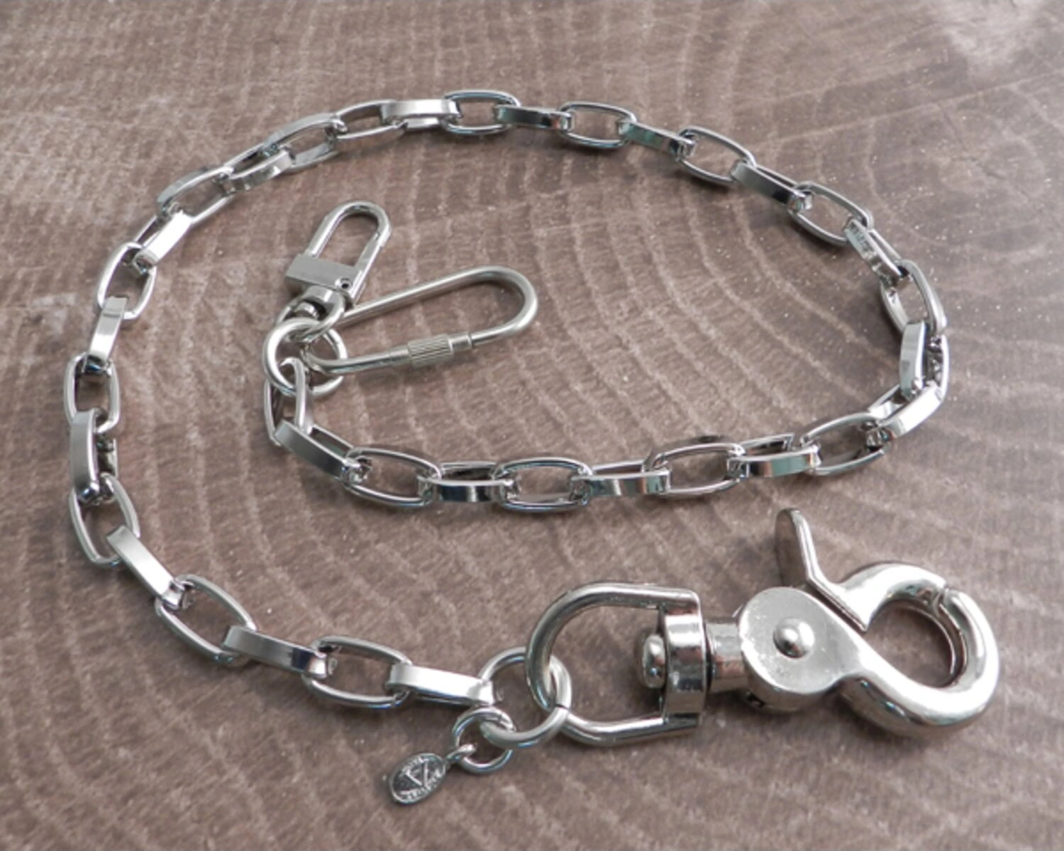 Amigaz Modern Chrome Wallet Chain 16", Silver