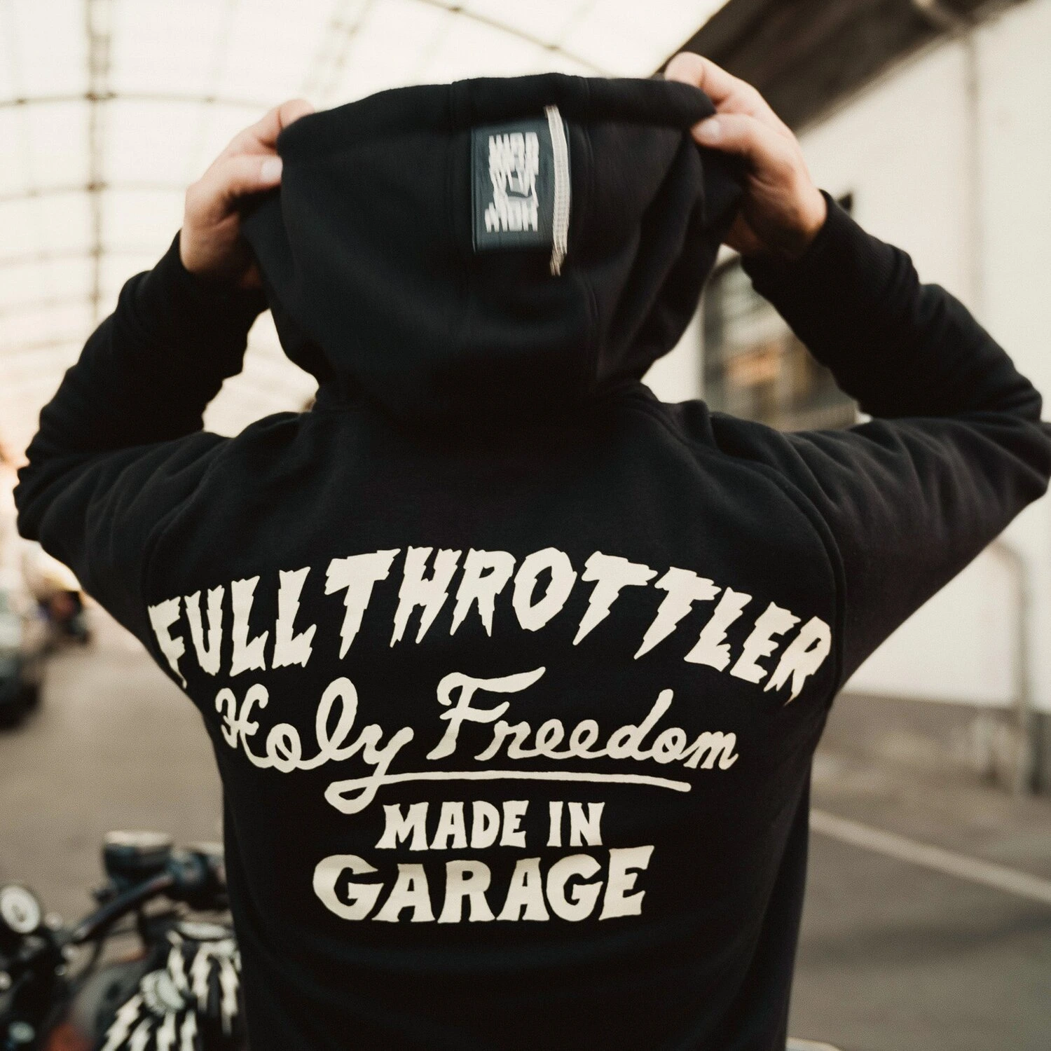 Holy Freedom Japan Dream zip hoodie jacket, Black, M
