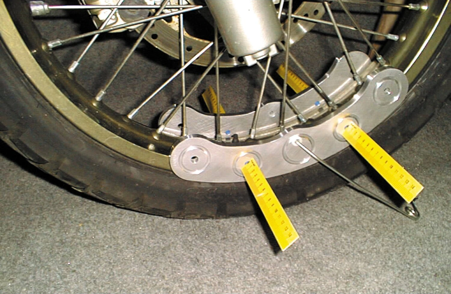 B.A.T. (Bike Alignment Tool) laser alignment