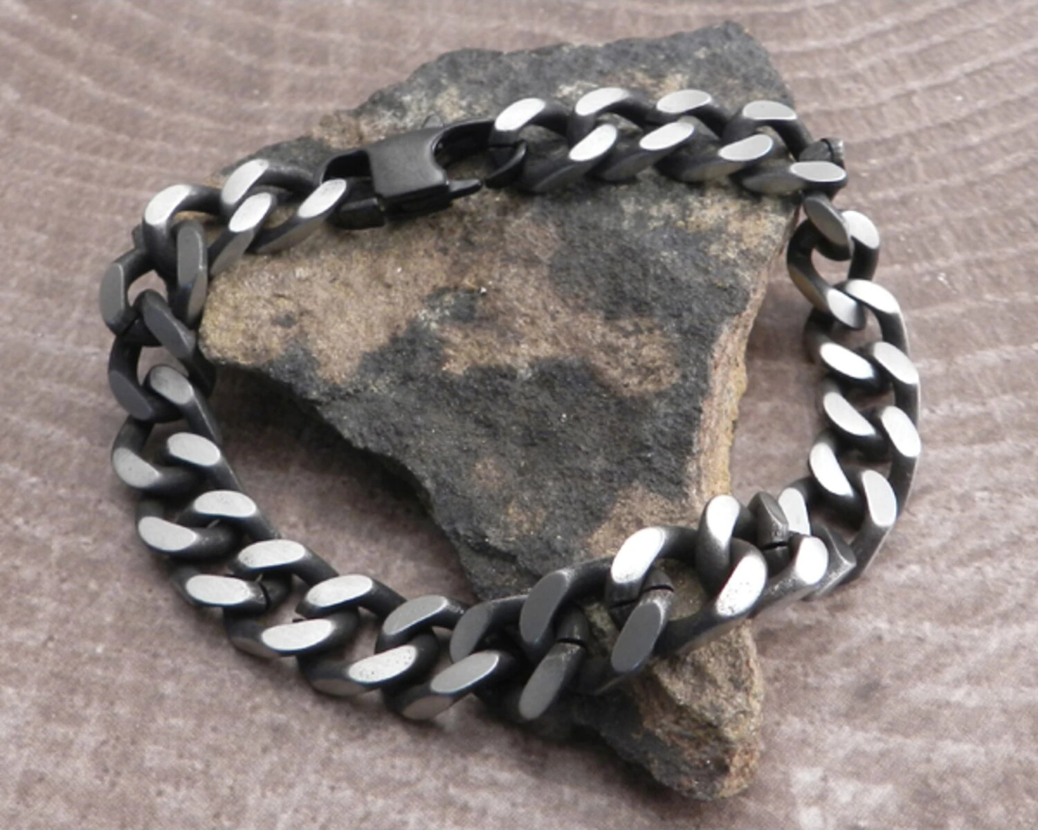 Amigaz Cuban flat file Stainless Steel bracelet, Silver