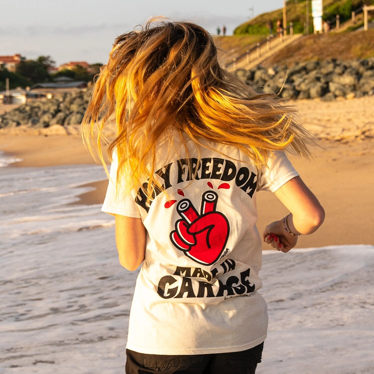Holy Freedom Mamatee t-shirt, off White, White, S