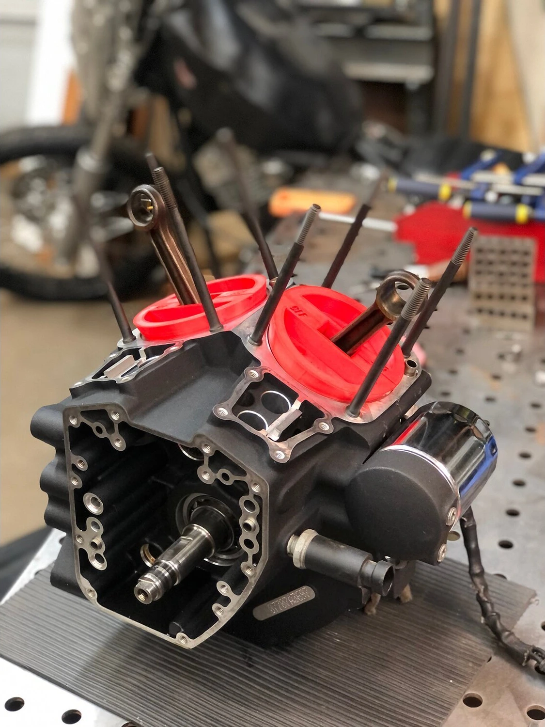 9Finger Fabrication, Twin Cam case bore plug set