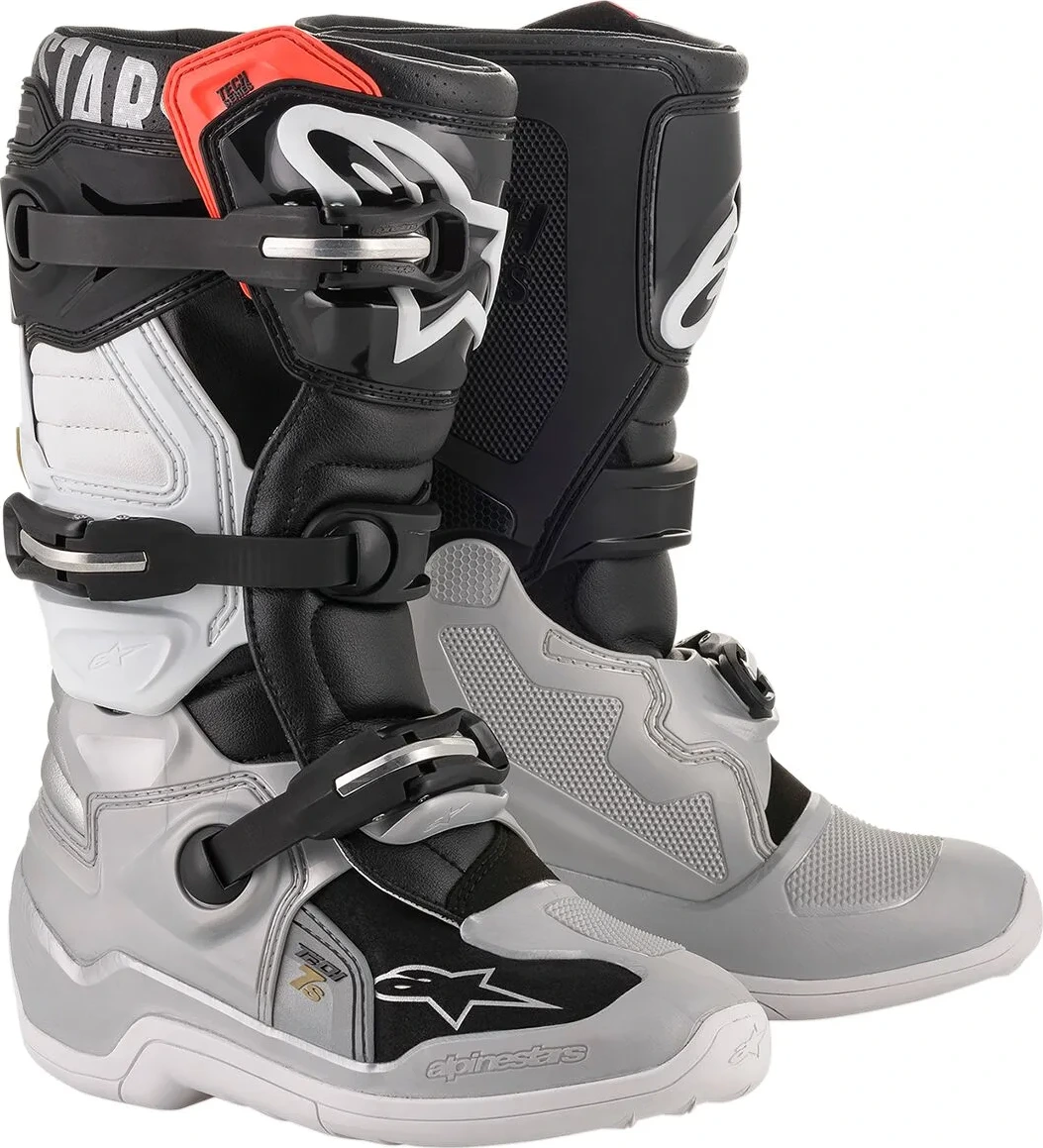 BOOT TECH7S BK/SI/WT/GD 8