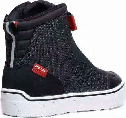 TCX Shoe Ikasu 2 WP Wmn Black/Dark Red, 41