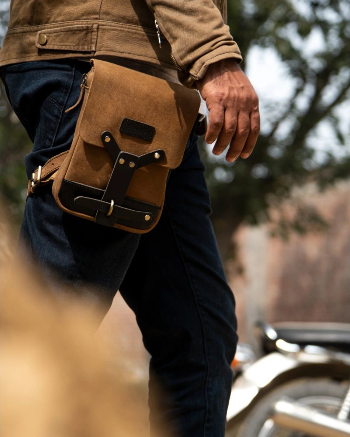 Trip Machine, Thigh bag / leg bag, tobacco brown