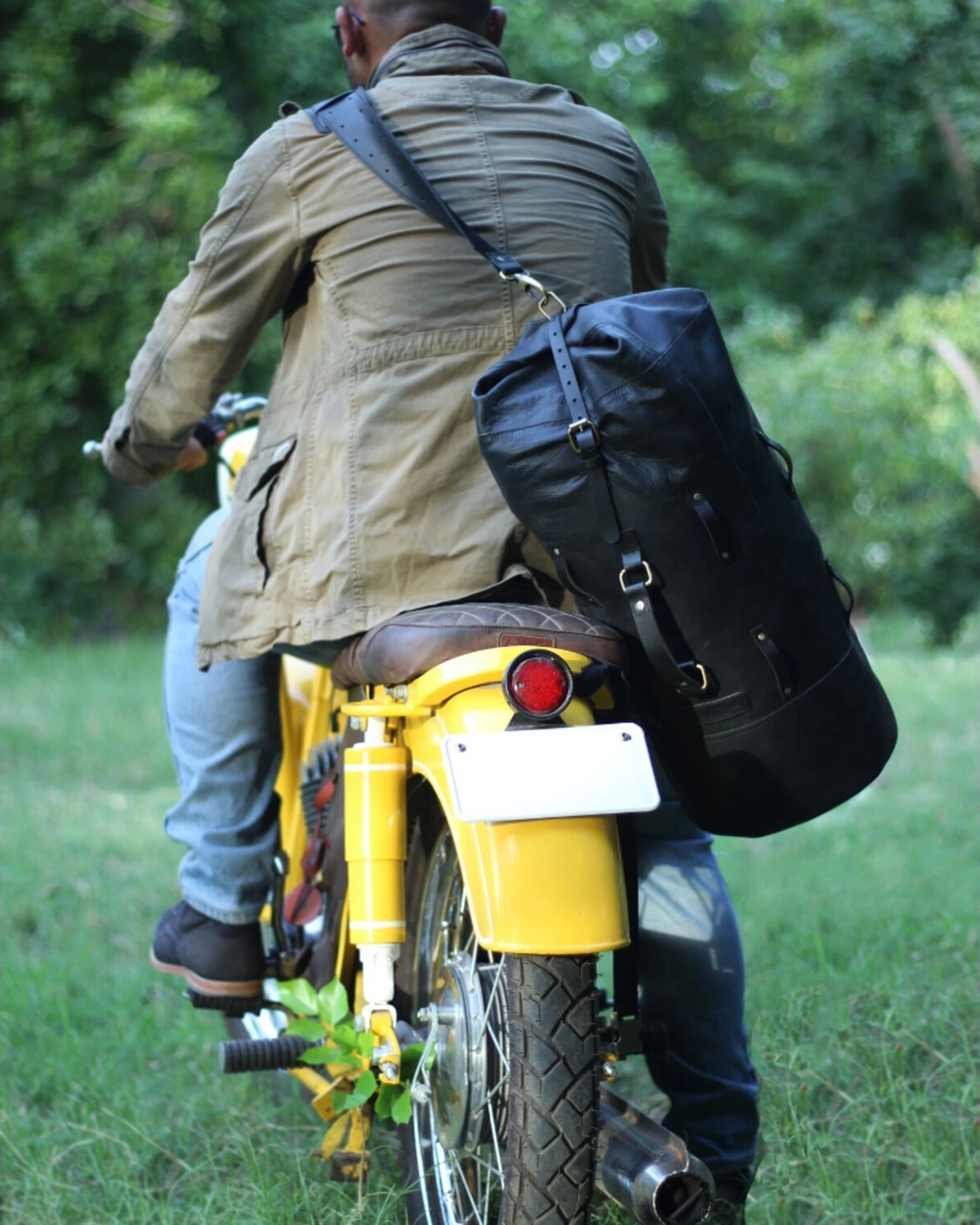 Trip Machine, Military duffle bag