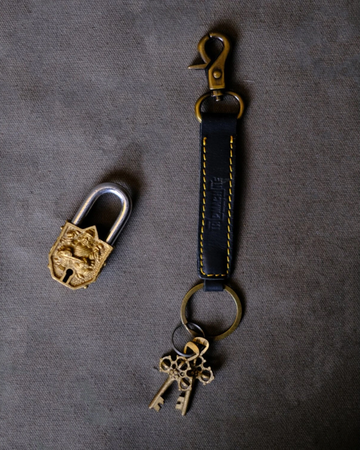Trip Machine Classic keyring, Black