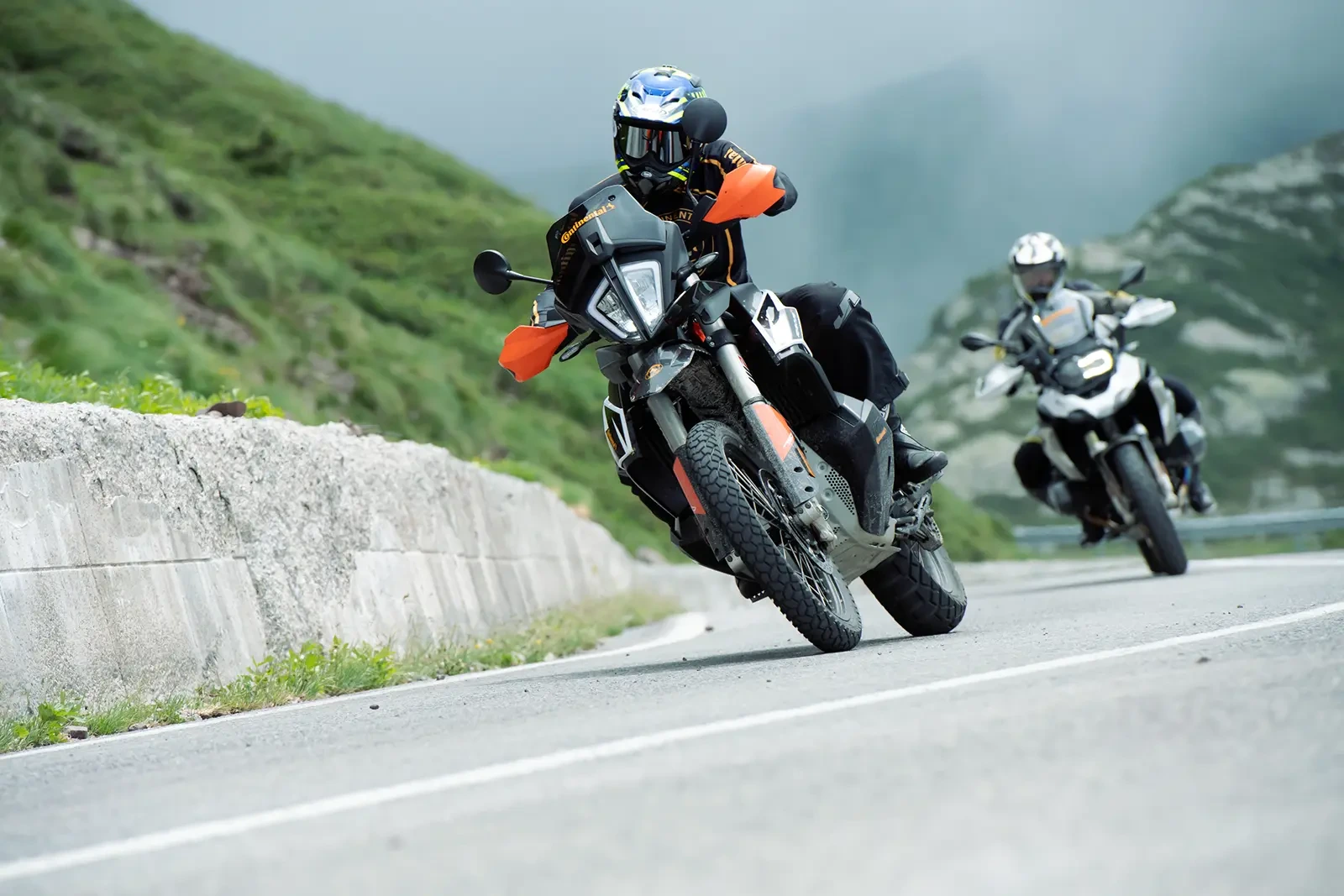 TKC70R 130/80R1765STL