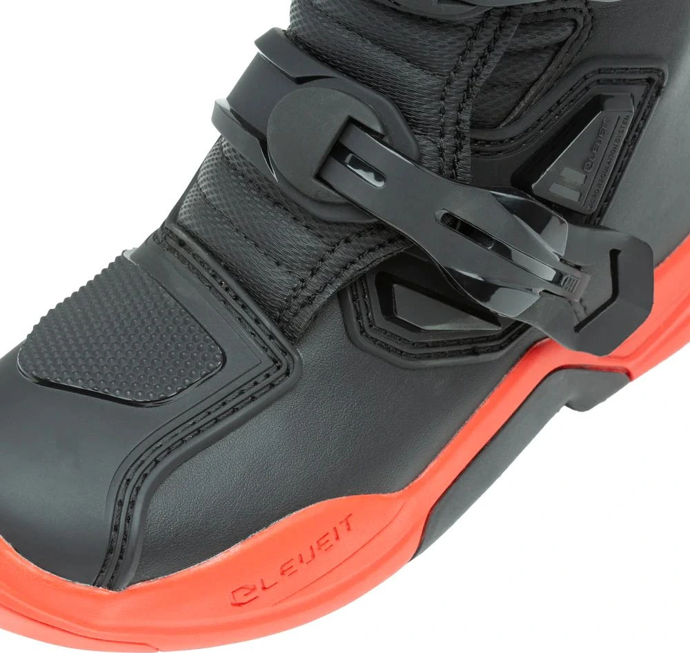 Eleveit X Peak Junior Boots - 35, Black Red