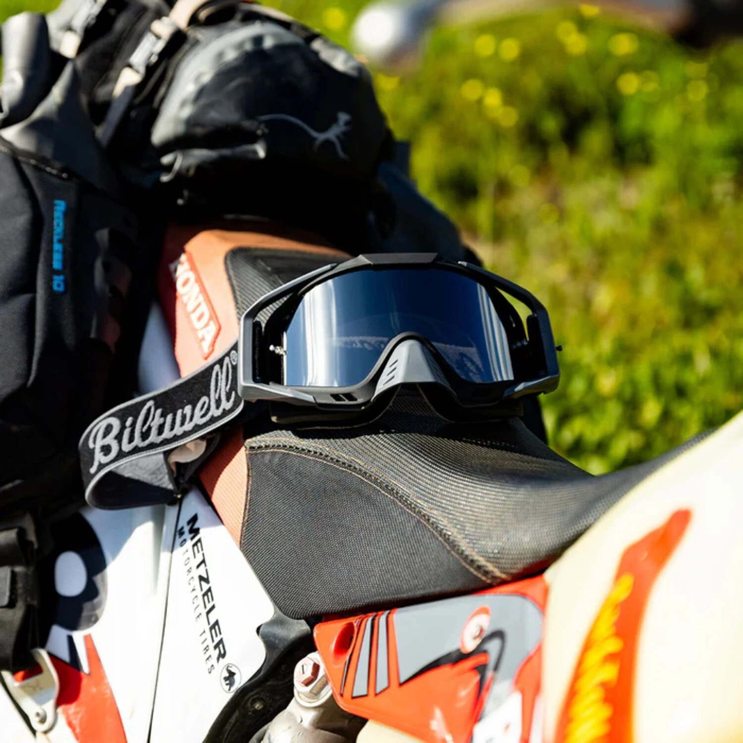Biltwell Ridgeline goggles script, grey