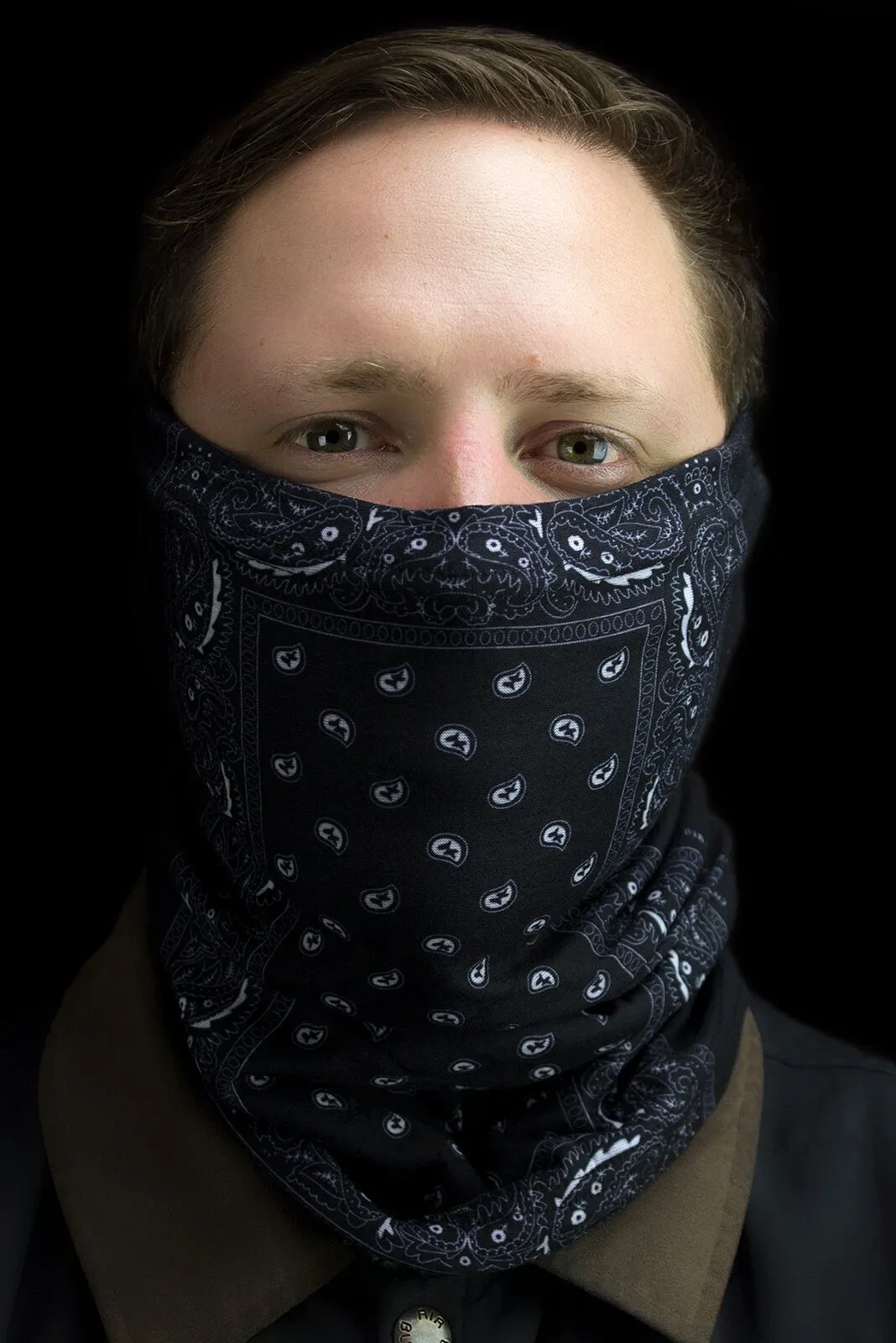 MOTLEY TUBE BLACK PAISLEY