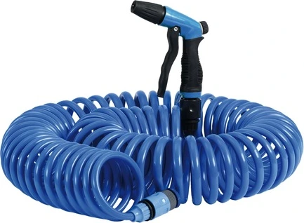 Retractable hose f. boat washing 40'