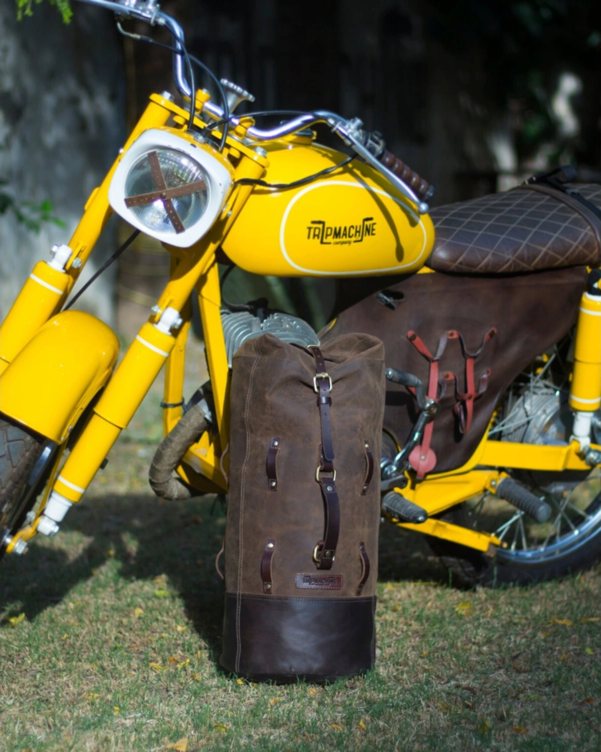 Trip Machine, Military duffle bag