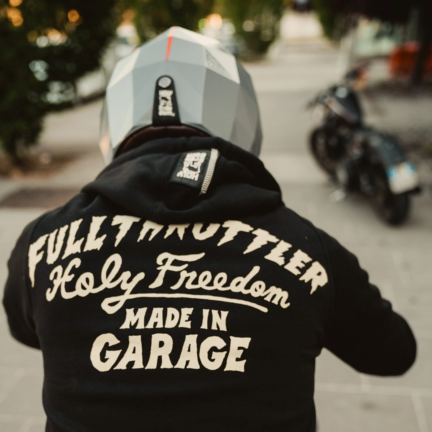 Holy Freedom Japan Dream zip hoodie jacket, Black, M