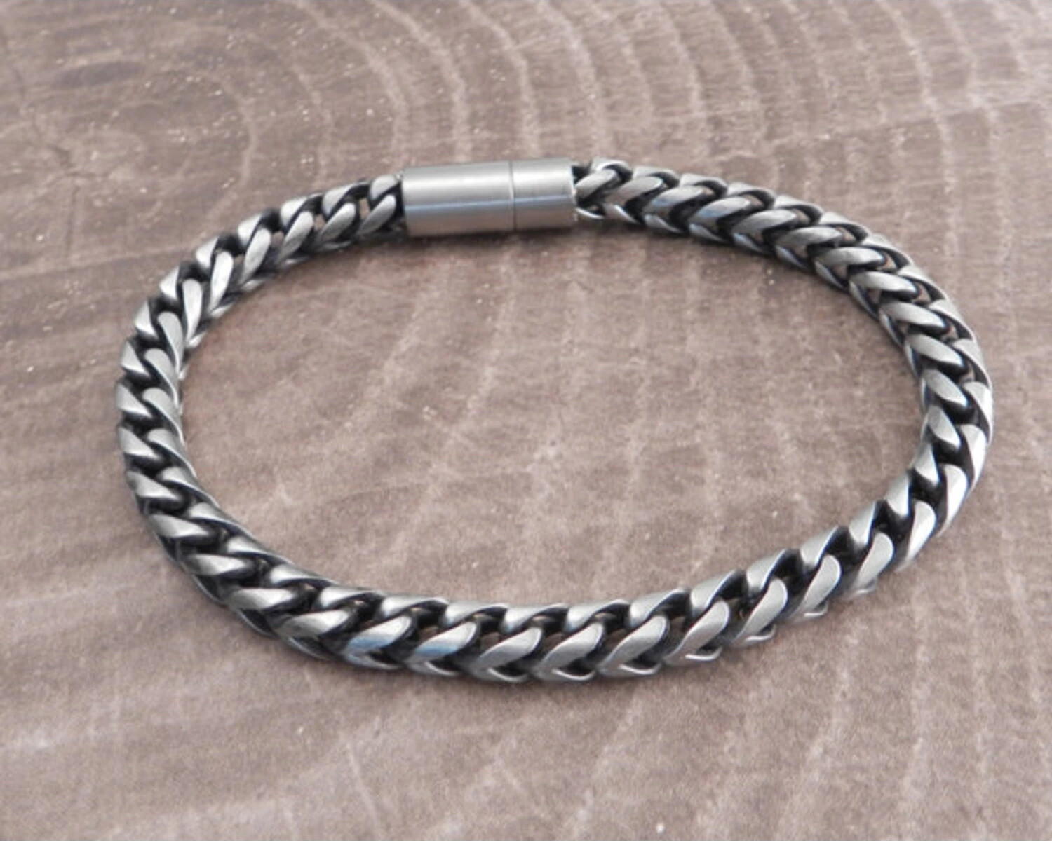 Amigaz Franco magnetic steel chain bracelet