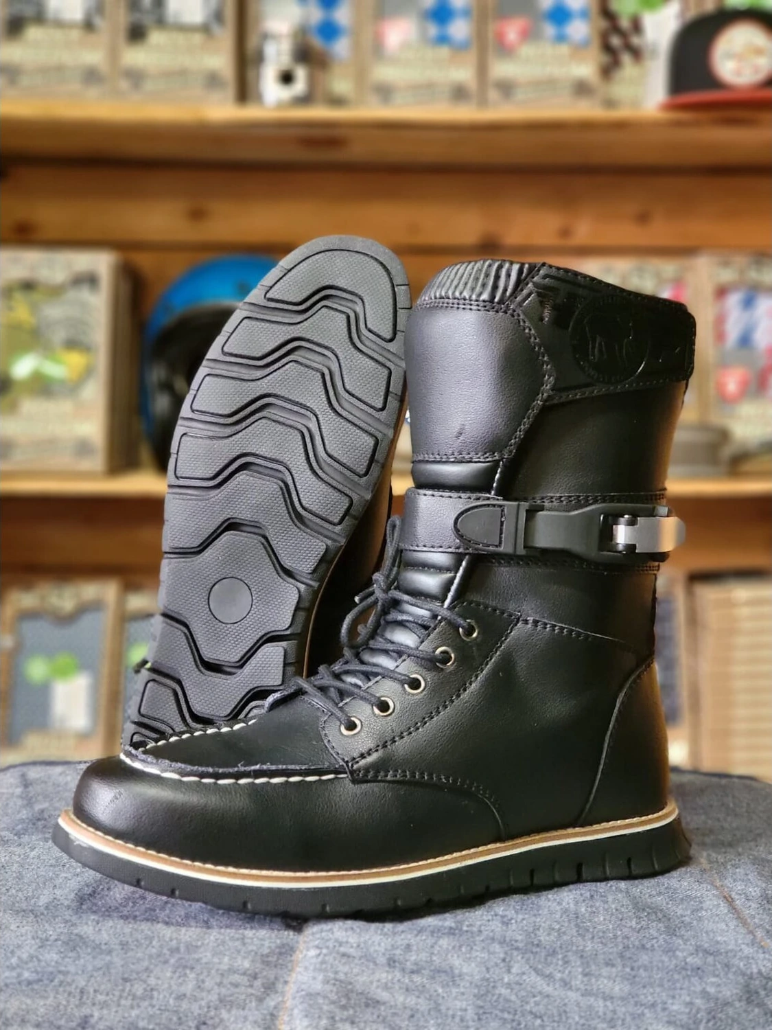 Holy Freedom Night Hawk boots, Black, 40