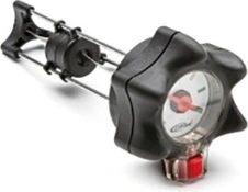 plug w/mechanical level