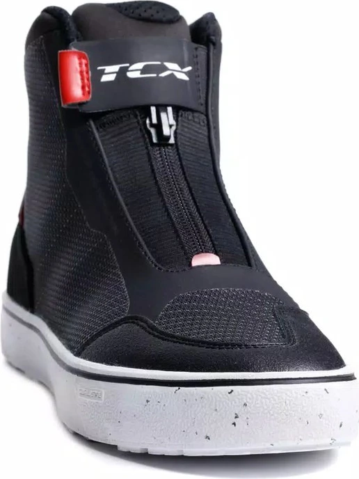 TCX Shoe Ikasu 2 WP Wmn Black/Dark Red, 41