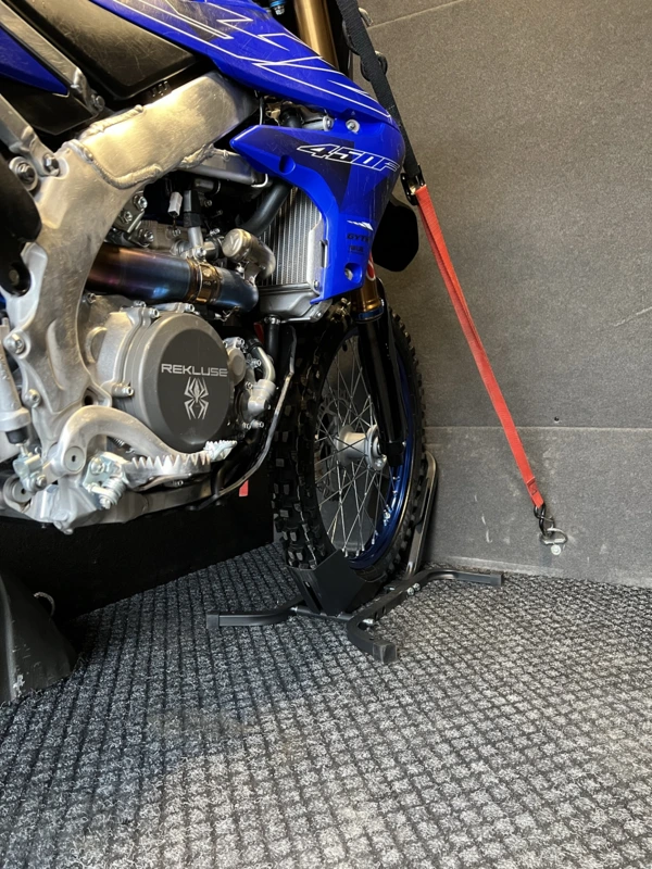 Hyper reguliuojamas motociklo stovas 16-21"