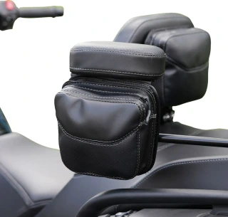 Platinum Arm Rest Pouch