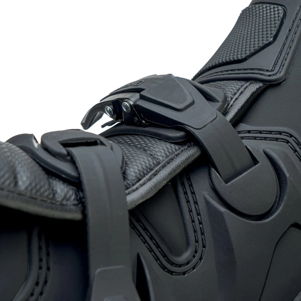 Eleveit X Privilege Boots - 40, Black