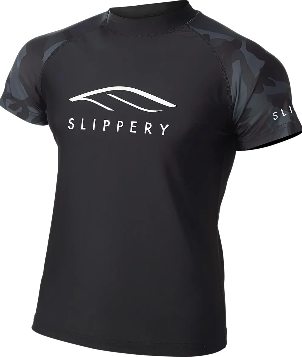 RASHGUARD SS BK/CAMO XS