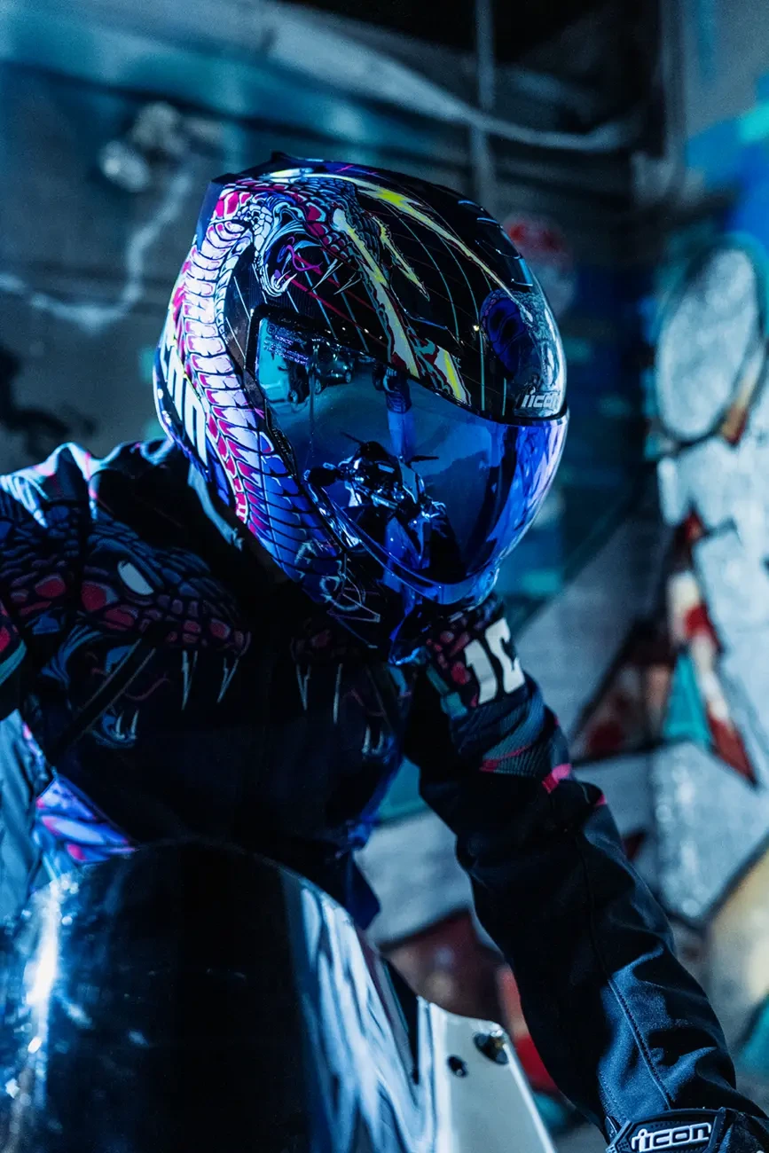 HELMET THRESHOLD LAZER COBRA BLUE XS