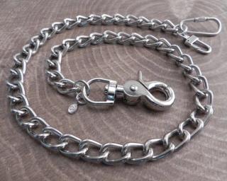 Amigaz Shackle Smooth Wallet Chain 22"