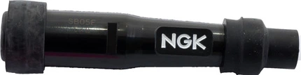 Крышка свечи зажигания NGK SB05F