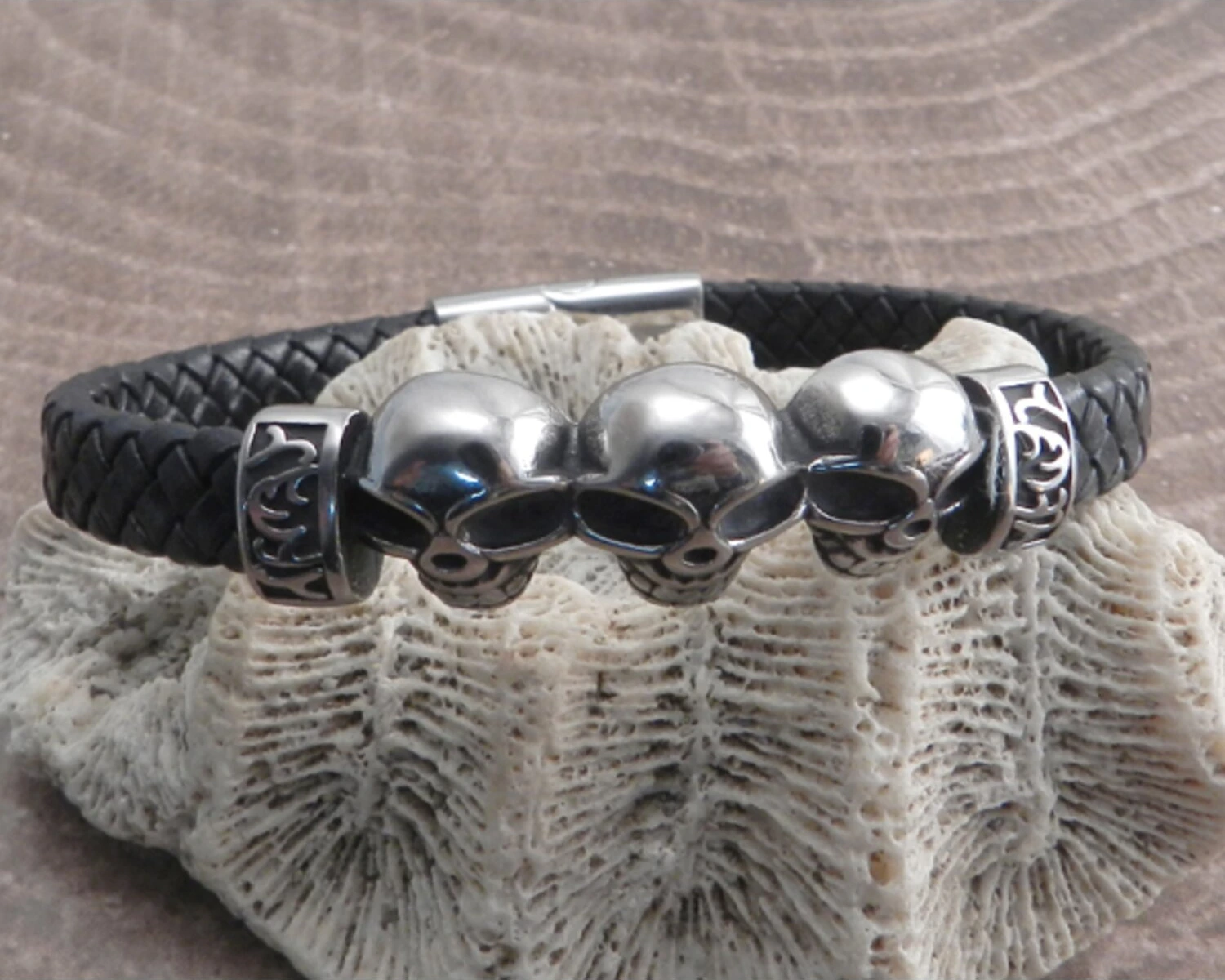 Amigaz Skull Head Leather Braid Bracelet, Brown