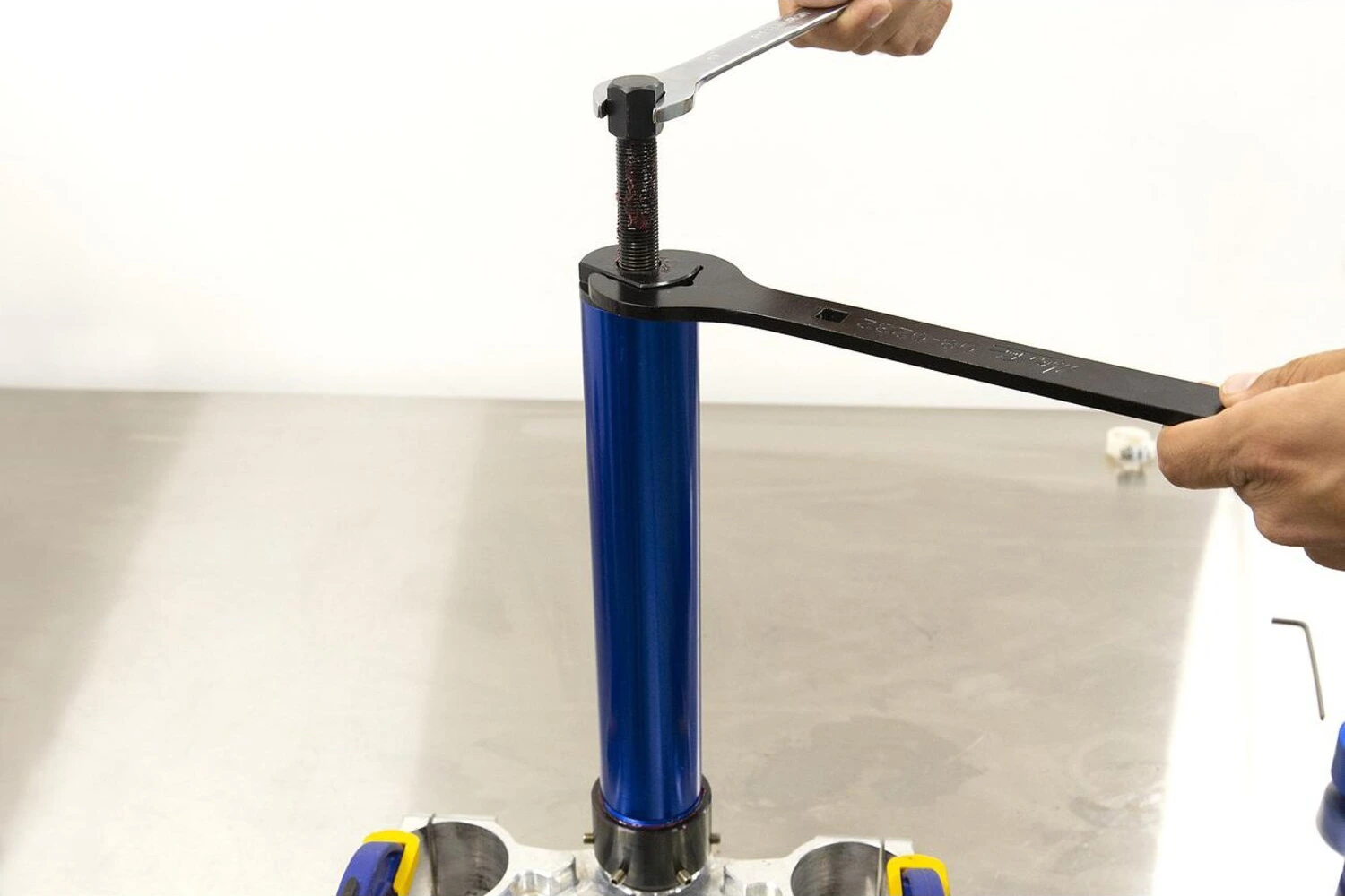 Motion Pro, steering head bearing tool, Blue