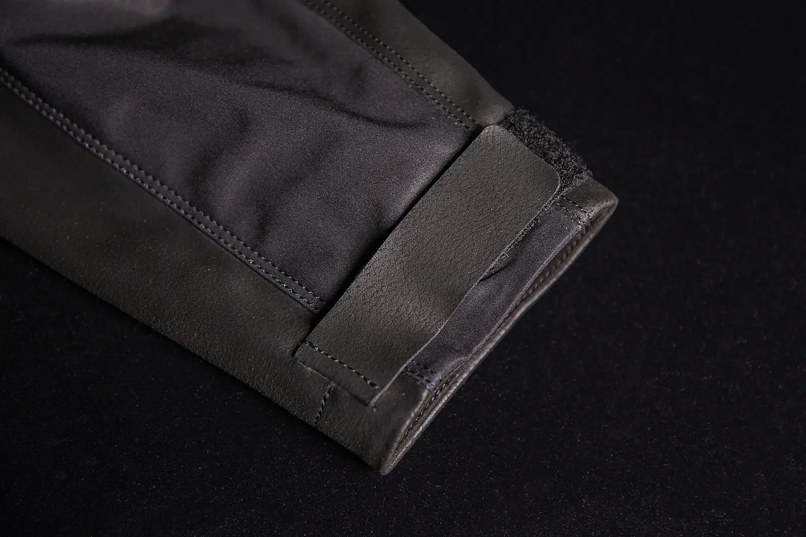JKT SYNTHHAWK CE BK SM