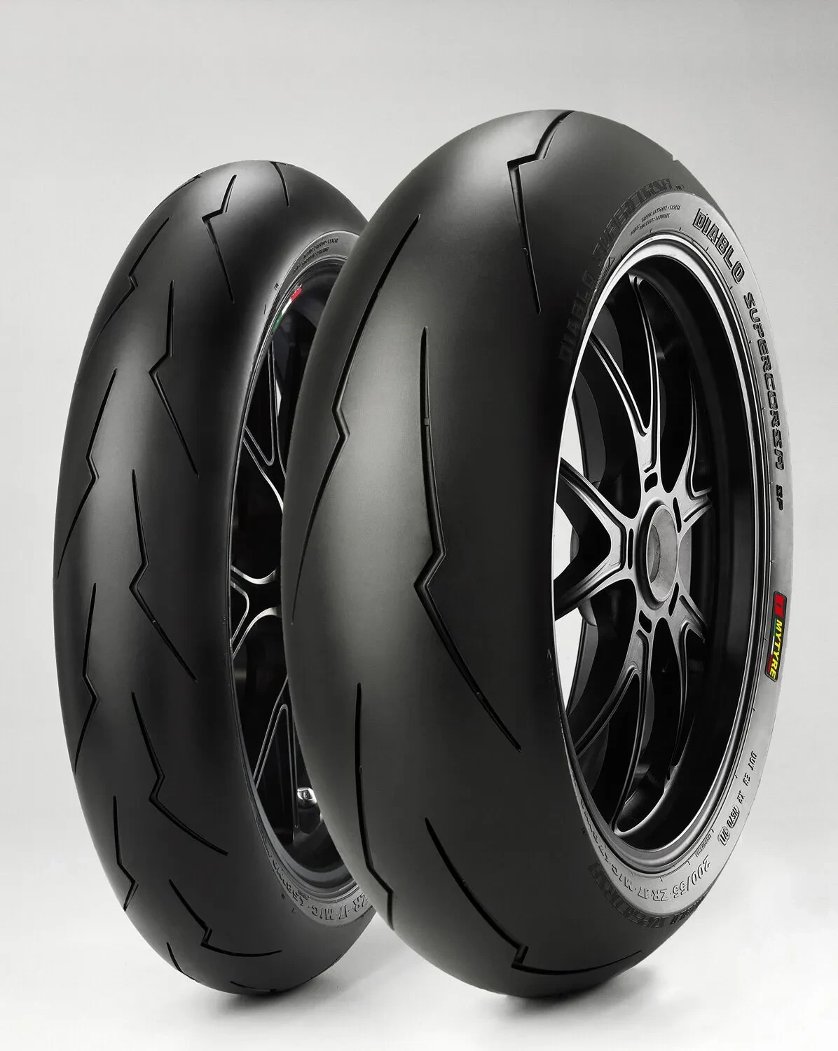 DIABLO SUPERCORSA SP V2 190/55 ZR 17 M/C (75W) TL R
