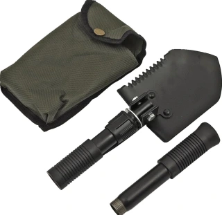 Folding spade, with built-in axe