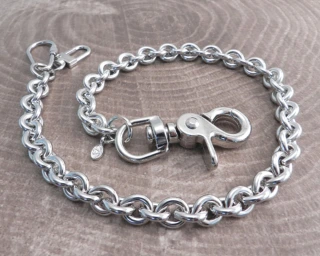 Amigaz Teardrop Chain Wallet Chain 16"
