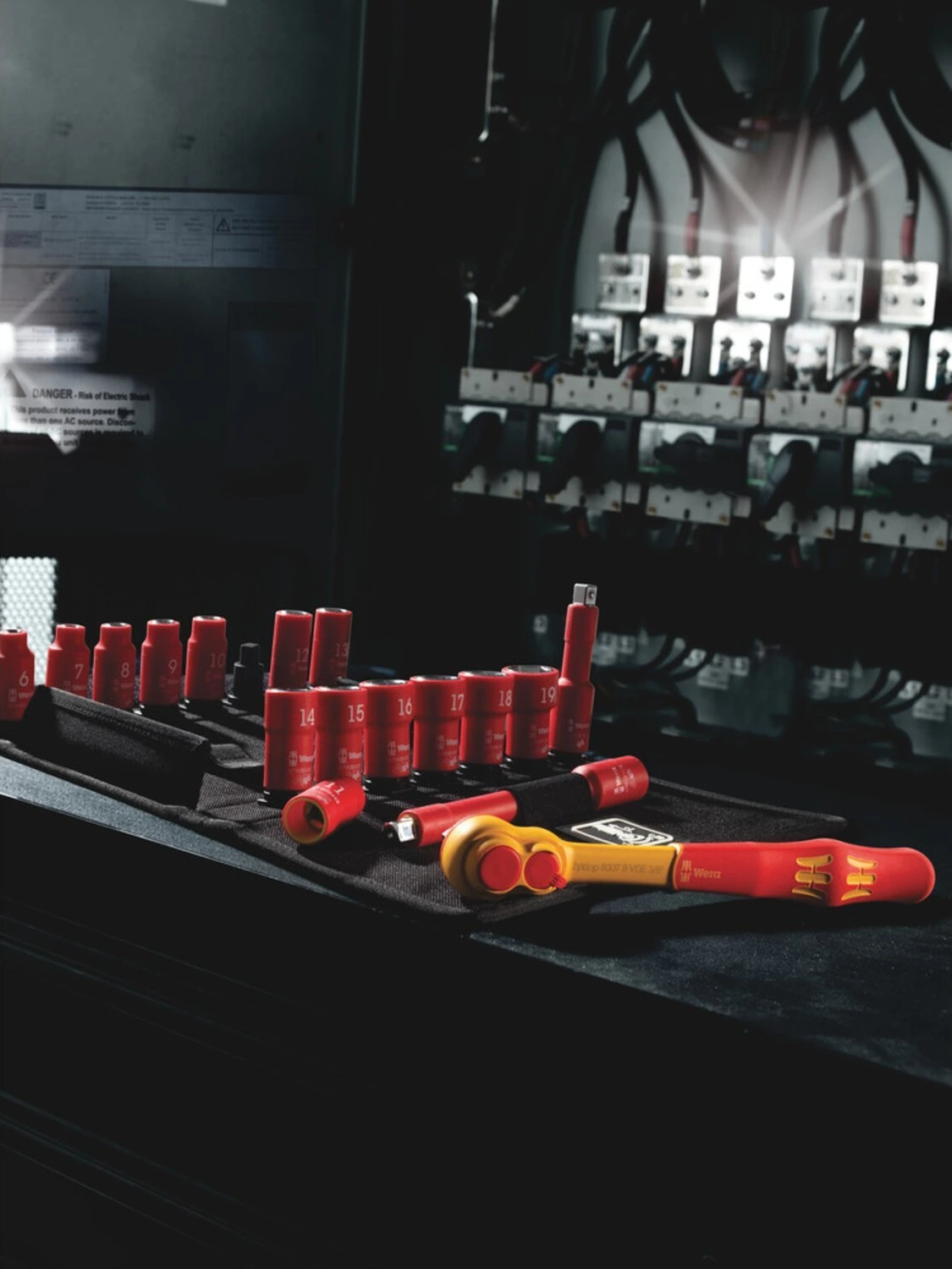 Wera Zyklop VDE 3/8" drive ratchet set 17 pcs. Metric, Red