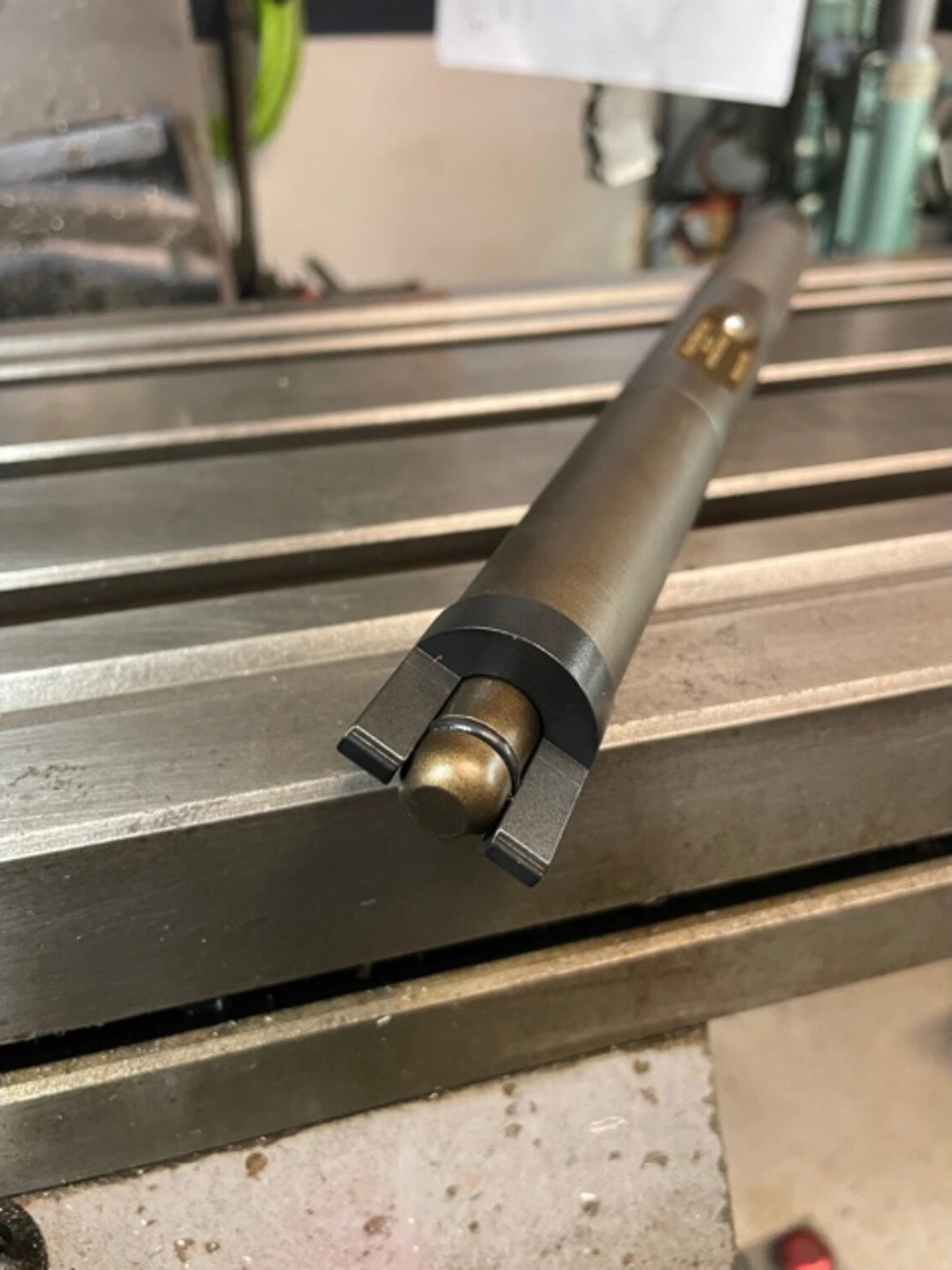 Fast Eddy, Driver handle with magnetic wedge spacer