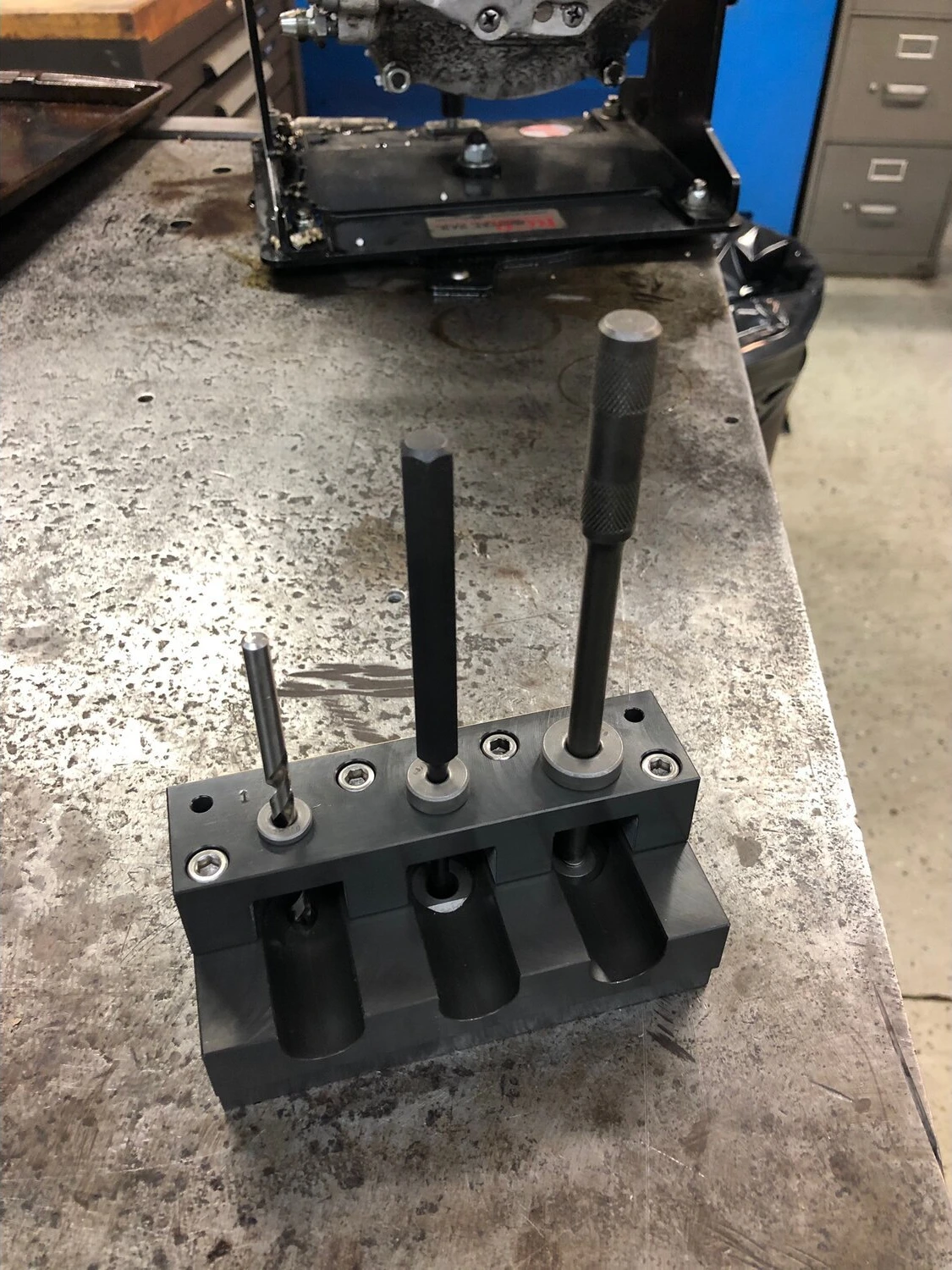 Fast Eddy, tappet roller rebuild tool